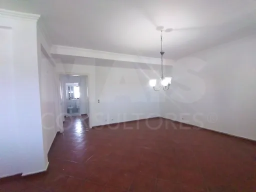 Moradia em Albarraque – A Oportunidade de Criar a Casa dos Seus Sonhos!