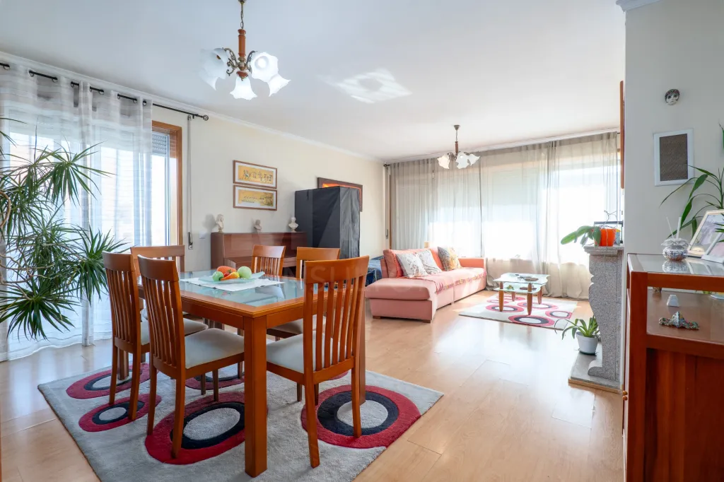 Apartamento T3 Madalena Vista Mar