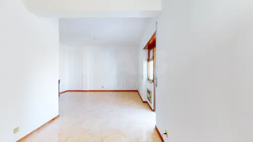 Apartamento T3 Remodelado no Centro de Oeiras | Elevador | 105 m² | Excelente Oportunidade