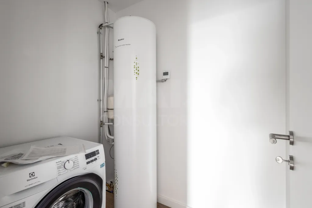 Apartamento T3 Novo com garagem -- Santa Bárbara