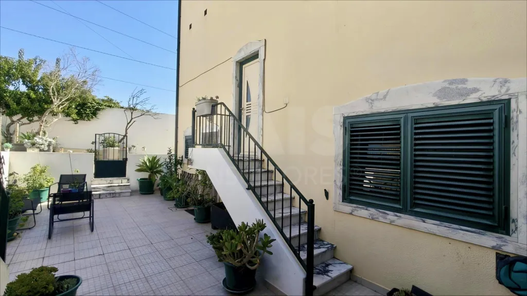 2-Bedroom + 1 Apartment in a Townhouse with a Terrace, Ocean View, Jacuzzi, and Parking!