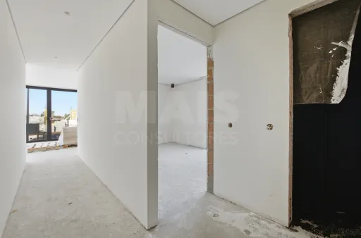 New 2-Bedroom Apartment with Private Backyard, a 10-Minute Walk from Baleal