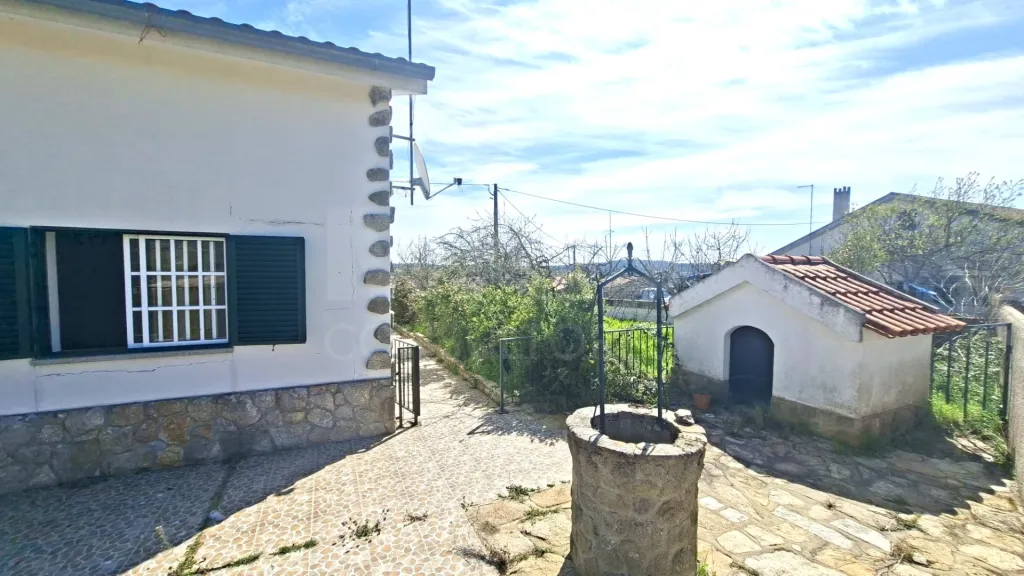 Moradia térrea T3 com Garagem e Logradouro em Malpartida - Almeida