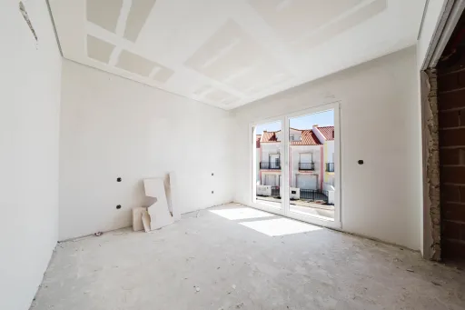 Moradia T4 com Garagem e Terraço