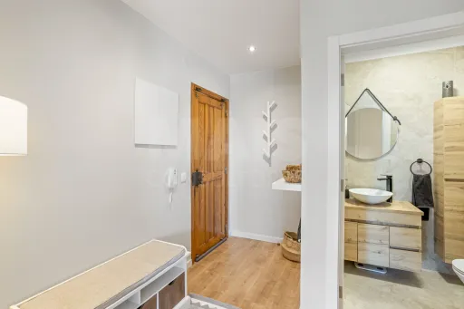 Top Floor | Fully Renovated 2-Bedroom Apartment | 2 Balconies | Unobstructed View