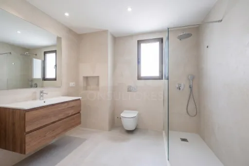 Moradia T3 (3 Suítes) com piscina - Salir do Porto