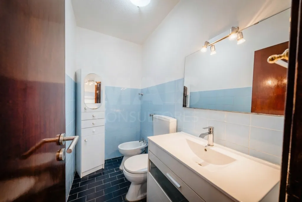 Apartamento T3 - Santo António dos Cavaleiros - Zona do Hospital Beatriz Ângelo