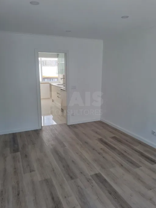 Apartamento T2 Remodelado