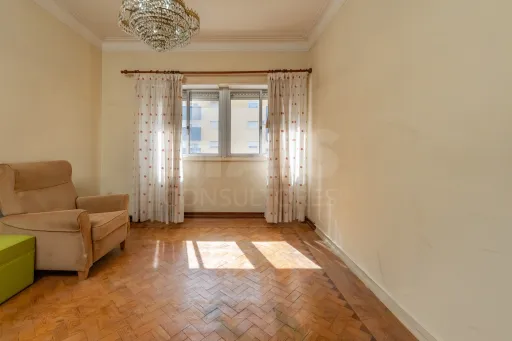 Apartamento com charme original na freguesia do Beato