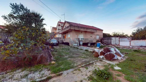 Moradia T3 em Caneças