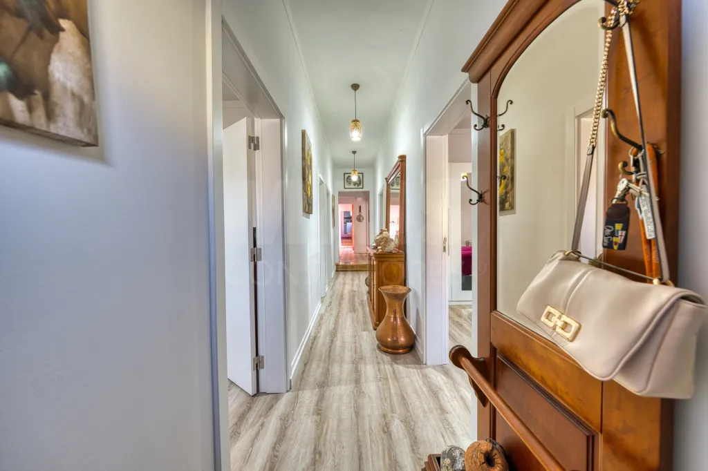 Viva com Espaço e Conforto: Moradia T4 com Anexo e Garagem em Coruche – Pronta a Habitar