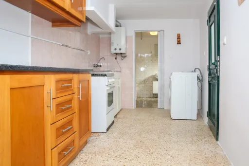 🏡 Moradia T1 com Terraço e Pátio