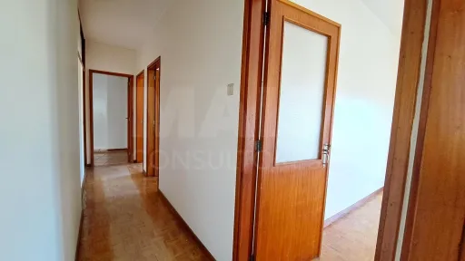 Prédio em Peniche | Investimento com rendimento e potencial de valorização
