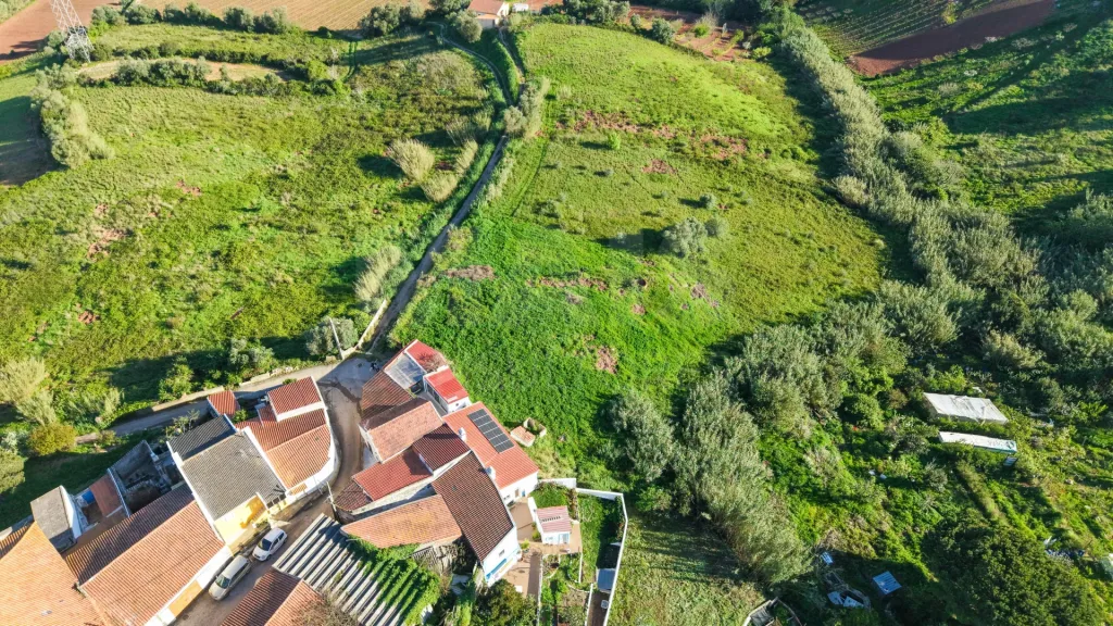 Terreno para Construção com Projeto aprovado - 10 minutos de Torres Vedras