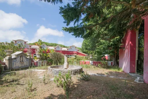 Terreno Urbano junto ao Parque Natural  em Sintra
