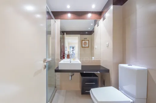 Apartamento T2 com Elevador e Parqueamento no Montijo