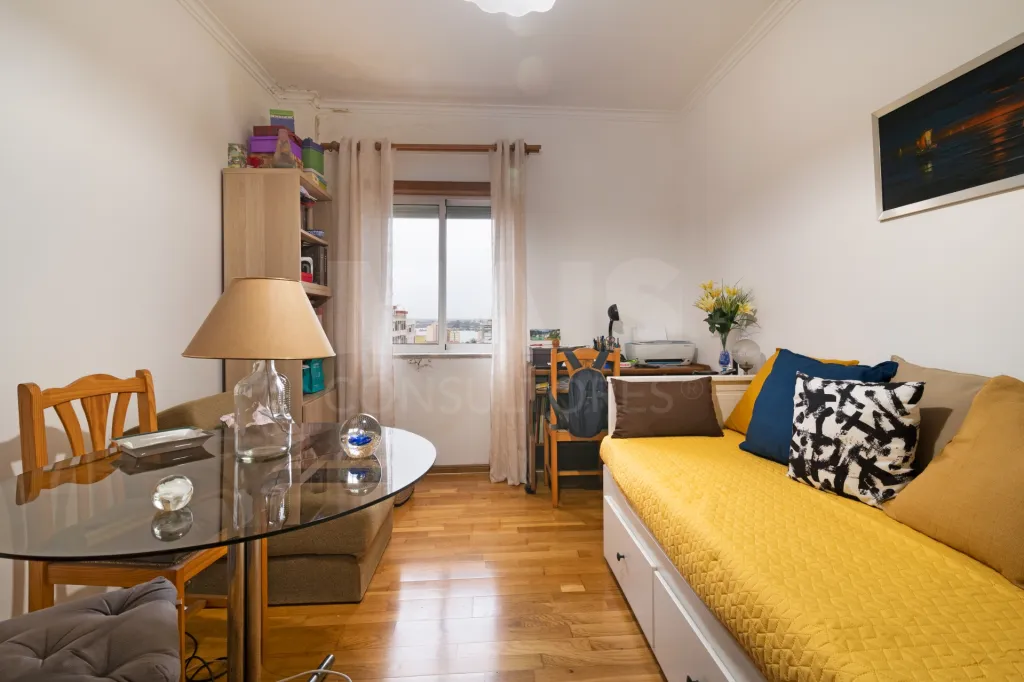 T2 com garagem no Alto Seixalinho