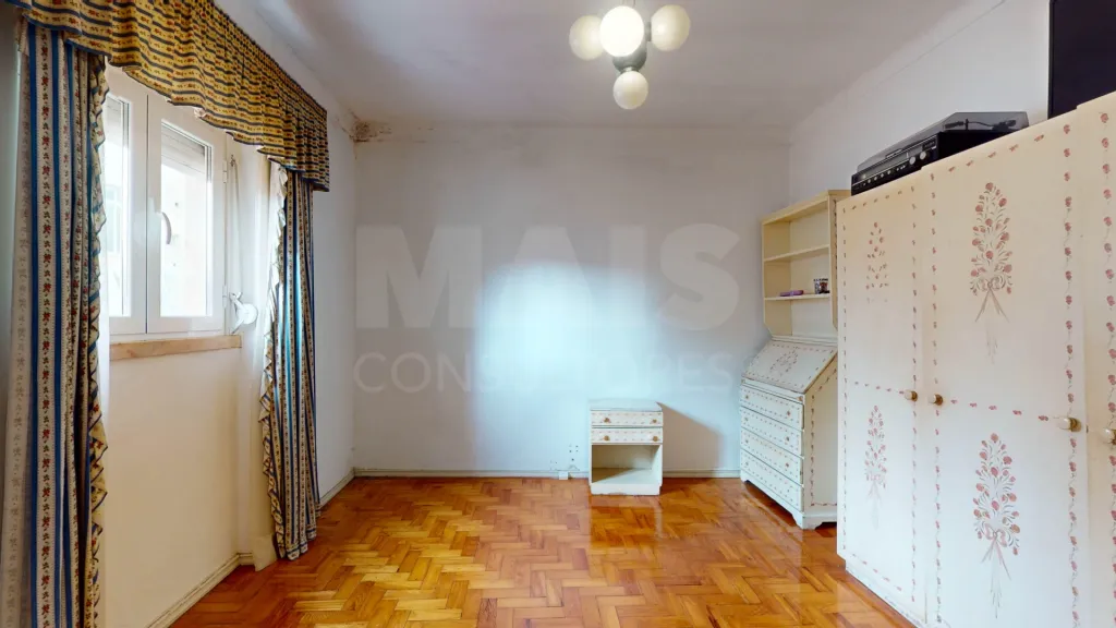 Moradia Bi-Familiar em Caneças