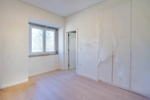Apartamento T3 Renovado na Cova da Piedade