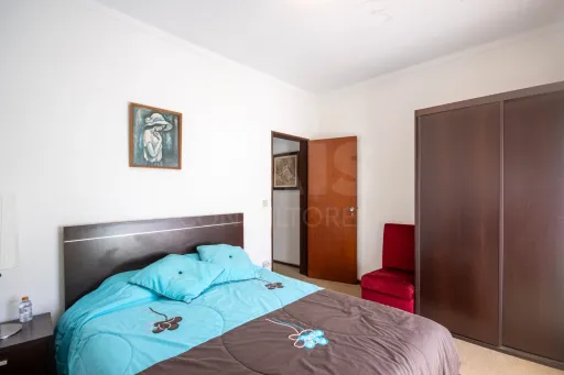 Prédio no Centro de Peniche!