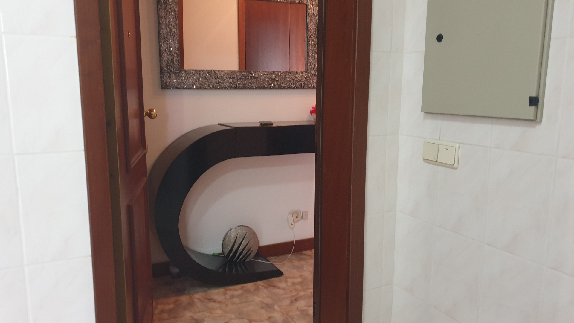 - Oportunidade Única em Arrifana-Apartamento T2 Mobilado