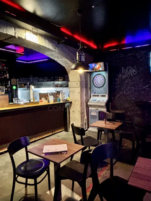 Trespasse de Bar (Cocktails & Wine Bar) em Santos - Lisboa