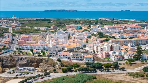 Moradia T14 frente mar em Peniche