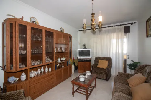 Apartamento T2 no Carregado