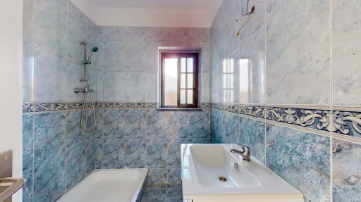 Moradia Isolada T3 com Jardim Privativo na Aroeira – Viva entre o Pinhal e o Mar