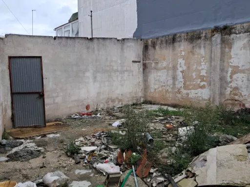 House to restore in the city of Caldas da Rainha