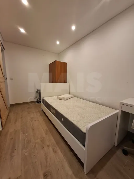 Anexo T0 independente –  ideal para uma pessoa - Sines