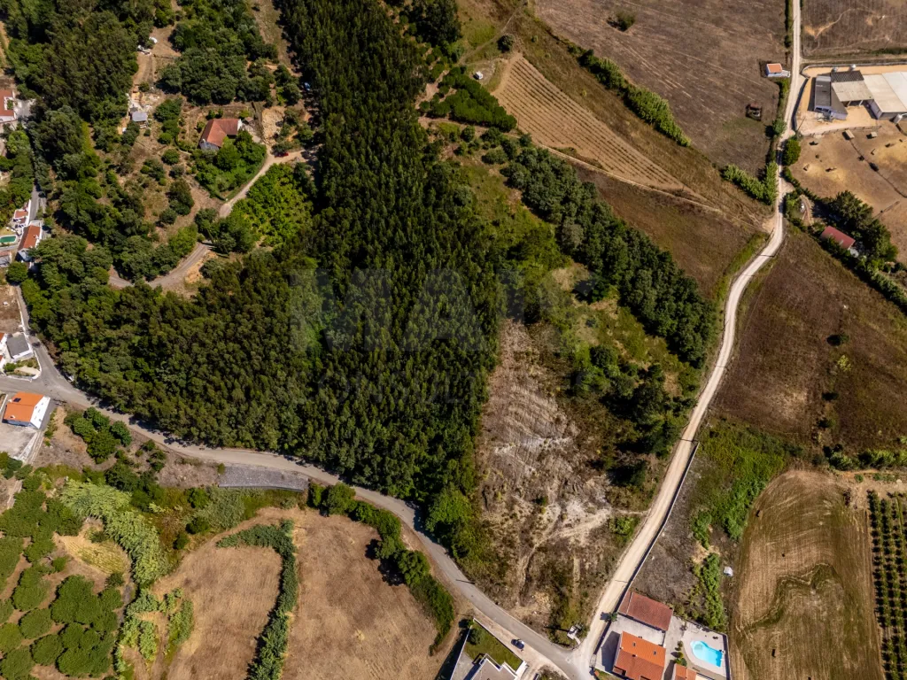Terreno para construção de duas moradias, Rabissaca, Alenquer