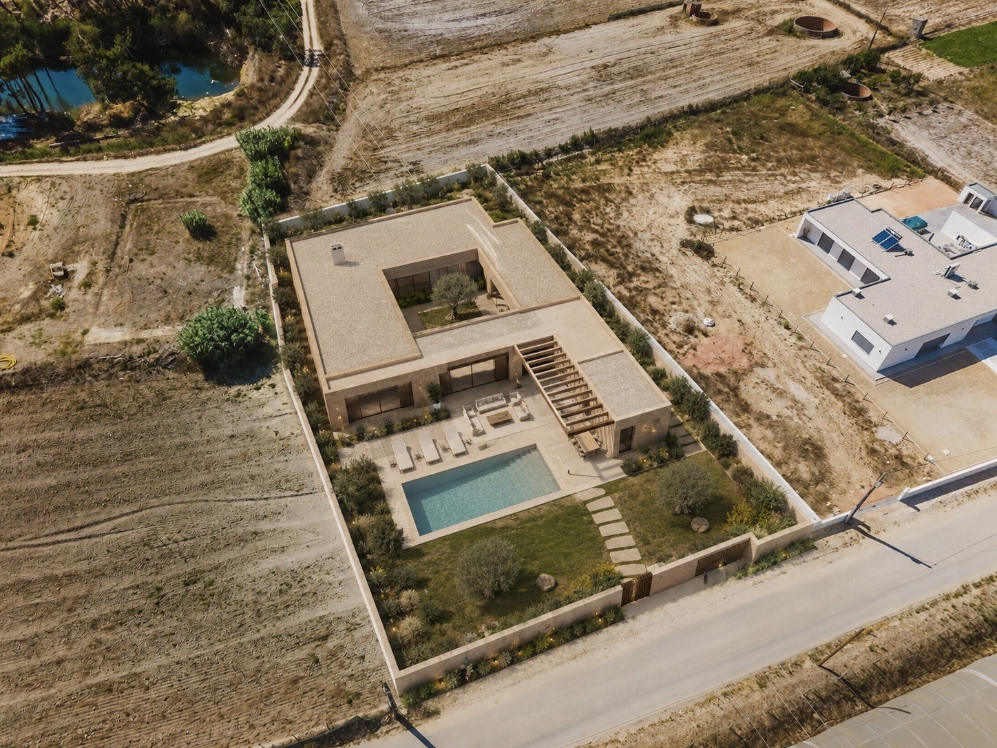 Terreno com viabilidade de construção