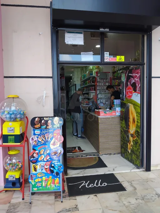 Trespasse de supermercado em Rio de Mouro