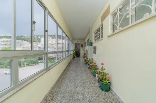 T2 com elevador - A 5 min da Estação de Comboios - Centro de Vila Franca de xira