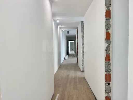 Último T3 na fase de acabamentos, com Varanda Privativa de 32 m² + Garagem | Lourinhã