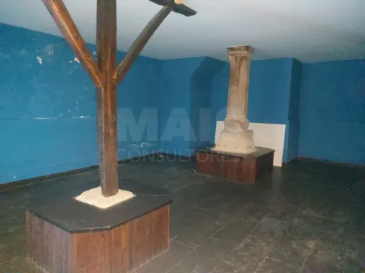 Casa Senhorial com Brazão em Coja- Arganil.