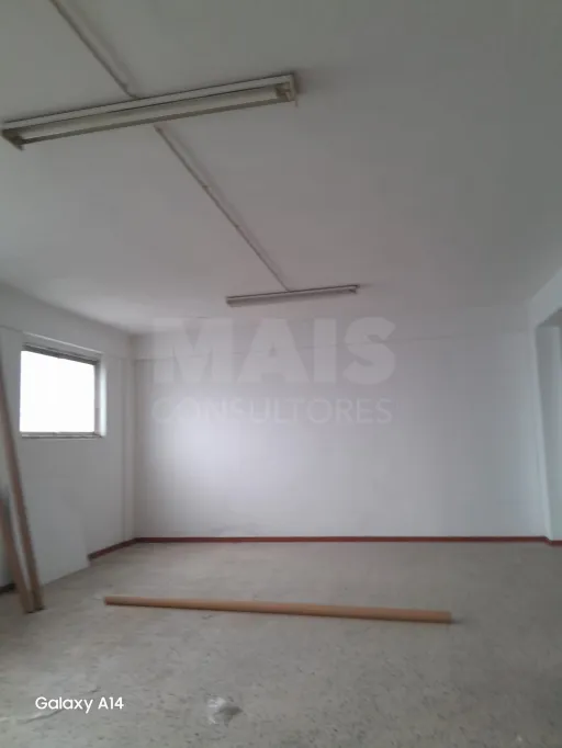 Armazém na Póvoa de Santa Iria