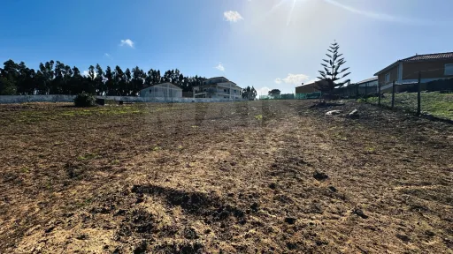 6,042 m² Lot | Building Potential | Santa Bárbara, Lourinhã