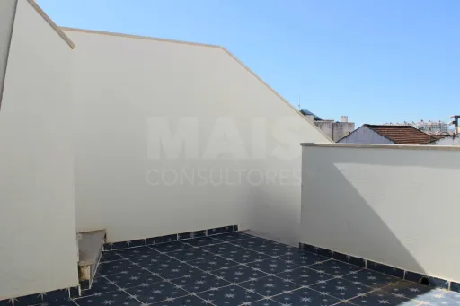 Apartamento T1 - Remodelado