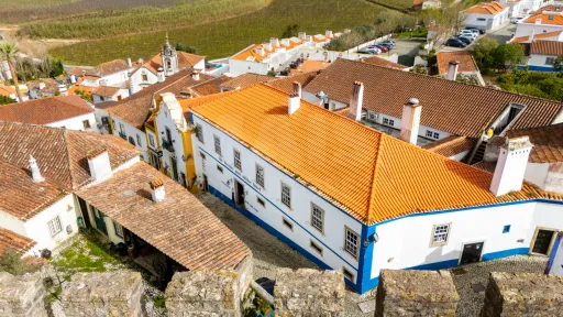 Antigo Convento com 26 quartos em Óbidos