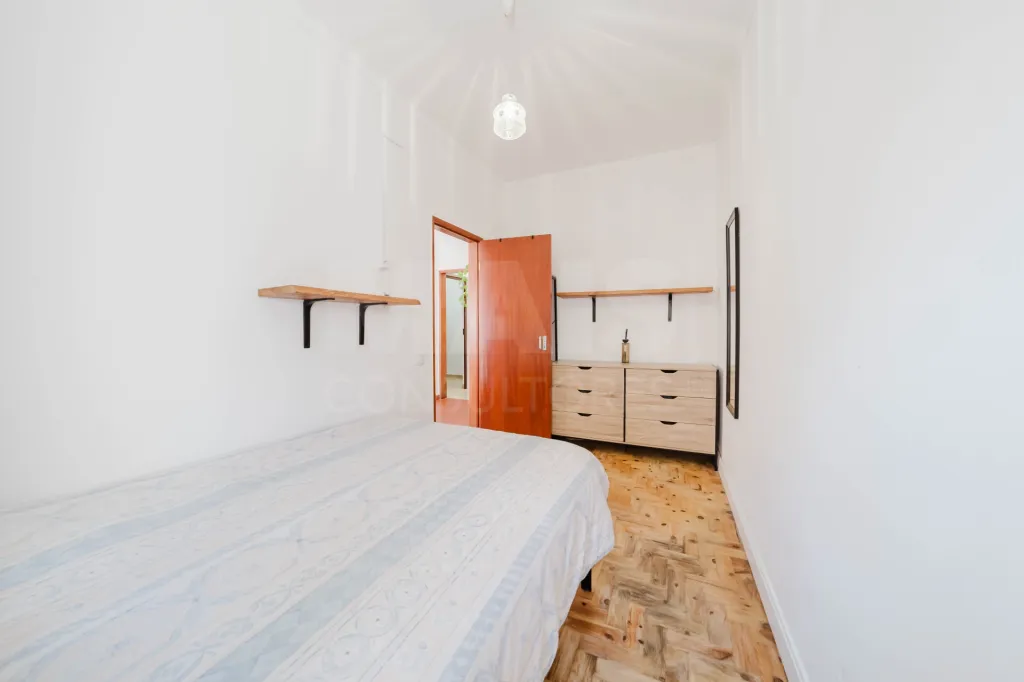 Apartamento T1 | Rés do Chão | São Bernardino