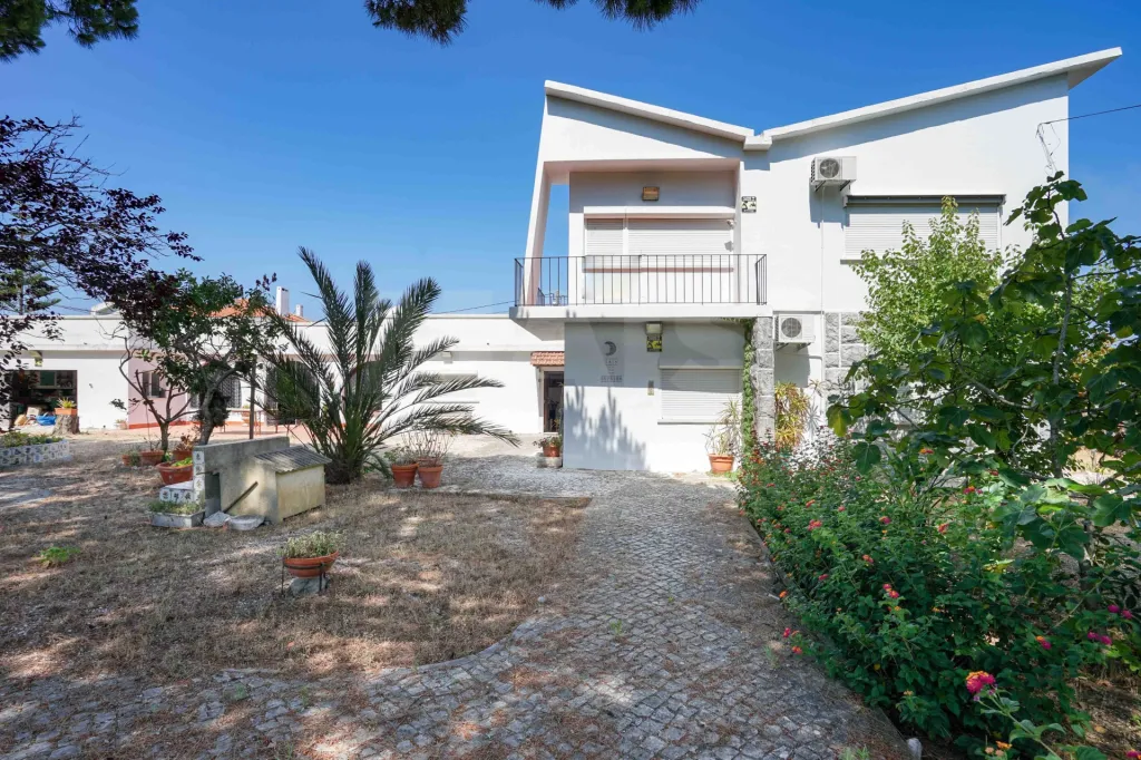 Moradia Exclusiva com Vista Mar na Falésia da Arriba Fóssil - Costa da Caparica