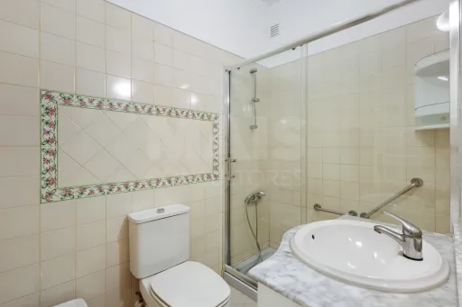2 bedroom apartment in the center of Peniche