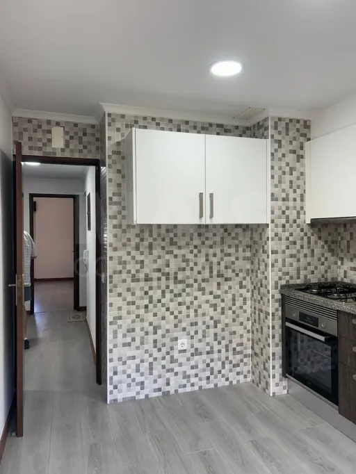 Oportunidade única | T3 Remodelado no Pinhal Novo- Perto do Pingo Doce