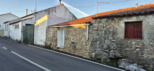 2-Bedroom House Refurbished | Open Space | 2 WC | Alcobaça / Ataíja de Cima