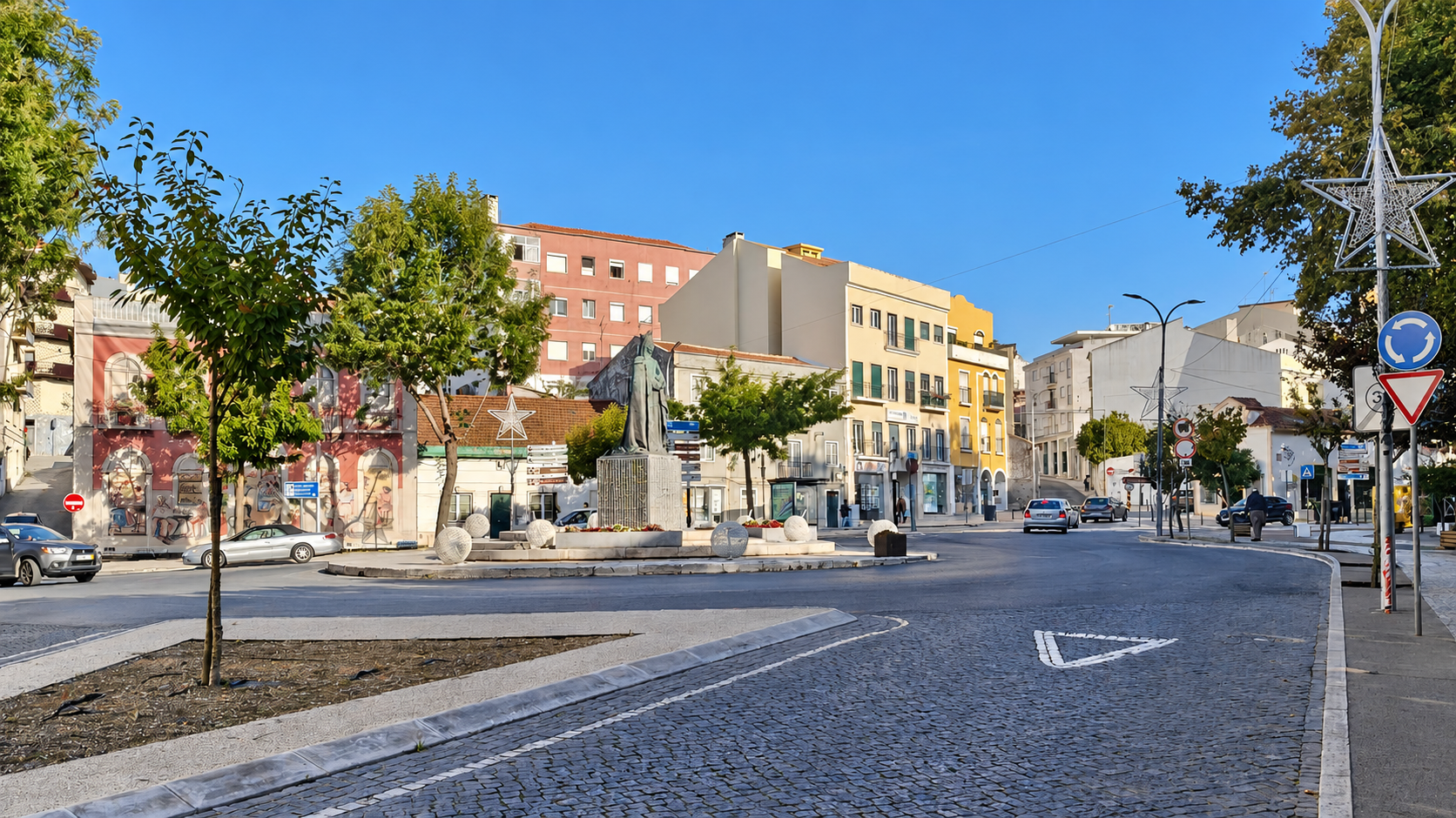 Apartamento T2 com Terraço e Potencial | Centro das Caldas da Rainha