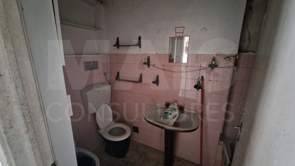 🏠 T2 Para Remodelação Total em Vila Franca de Xira