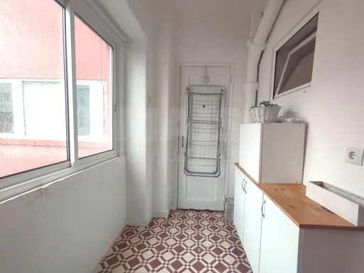 Excelente apartamento Dafundo