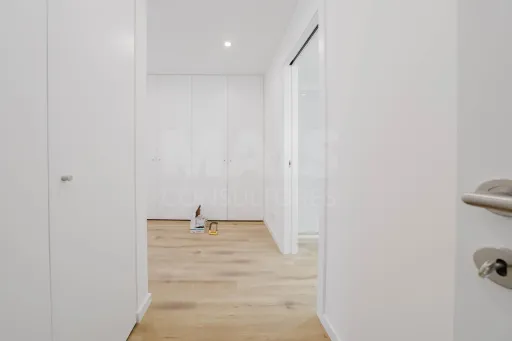 Apartamento T2 na Nazaré c/ 2 lugares de garagem